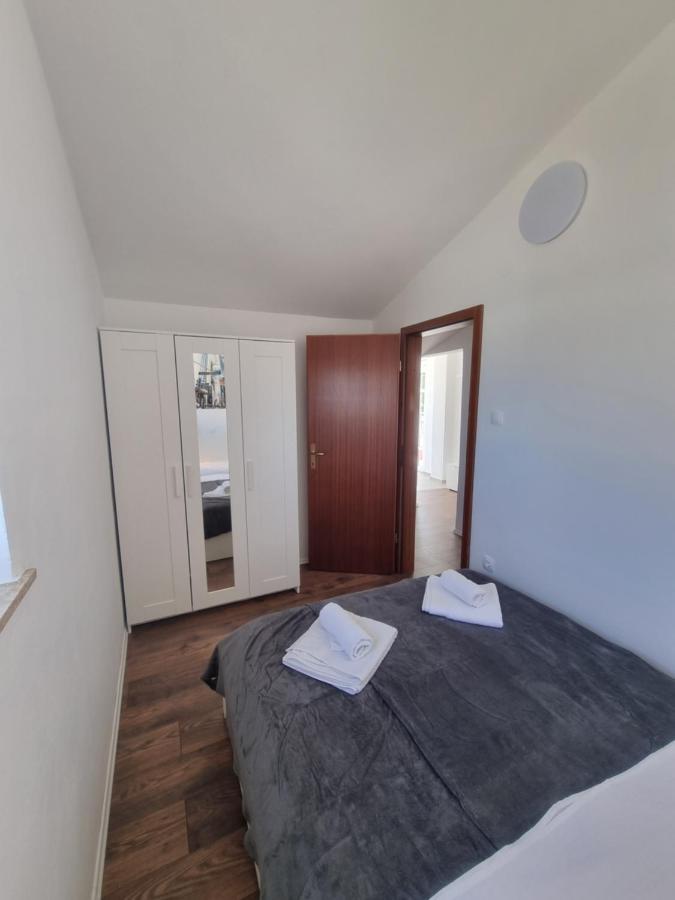 Apartment Miric Цриквениця Екстер'єр фото