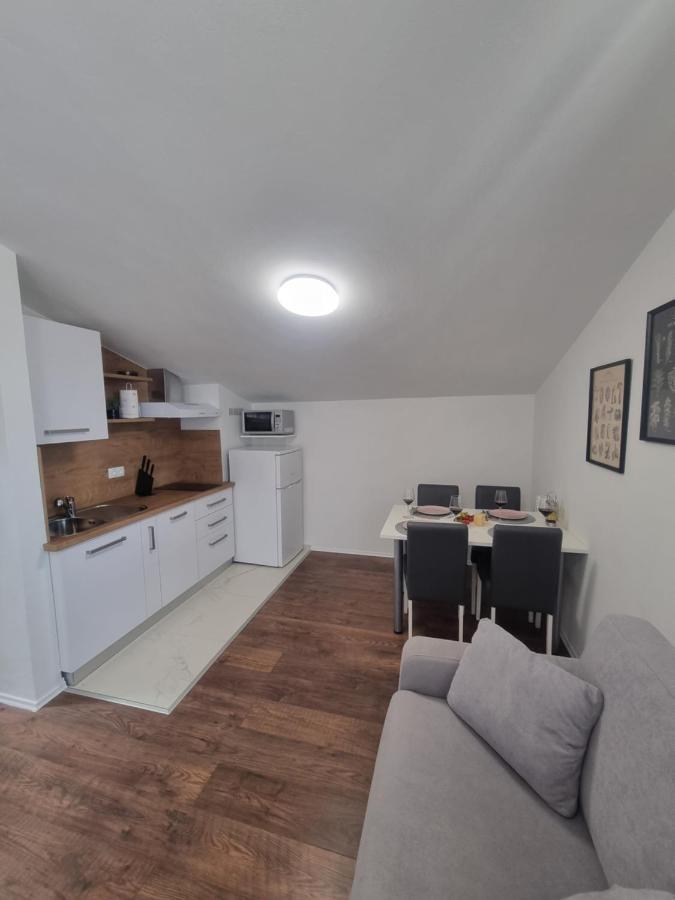 Apartment Miric Цриквениця Екстер'єр фото